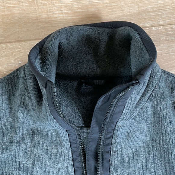 Lululemon Jacket - Picture 4 of 5